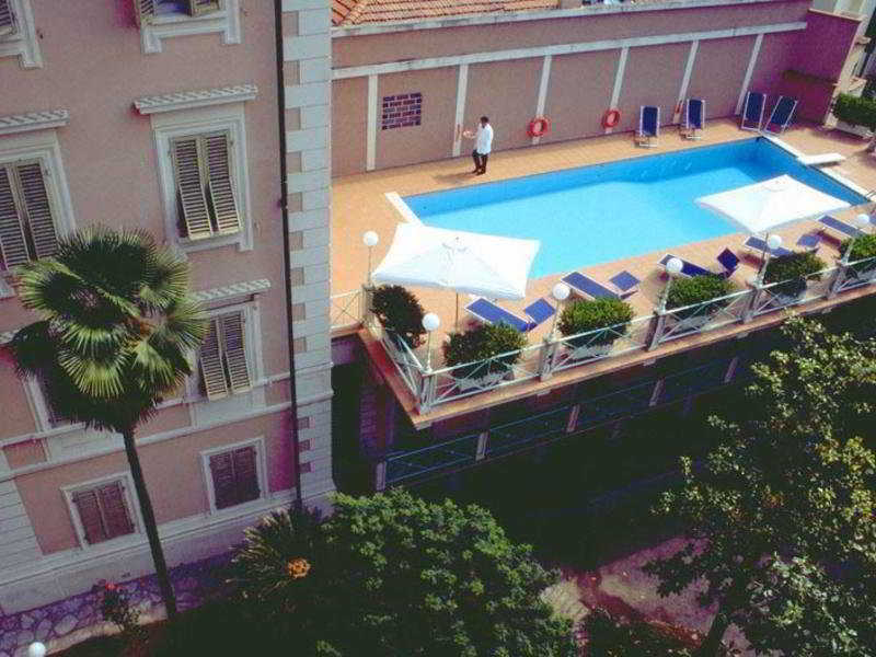 Grand Hotel Nizza Et Suisse Montecatini Terme Buitenkant foto