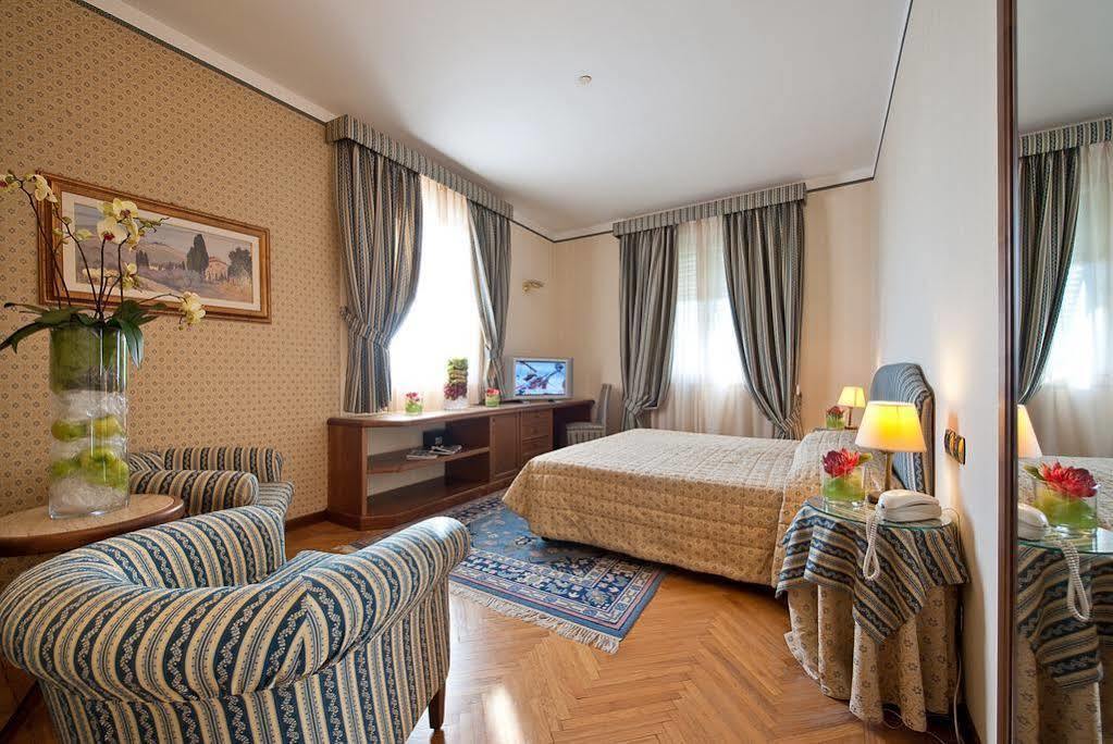 Grand Hotel Nizza Et Suisse Montecatini Terme Buitenkant foto